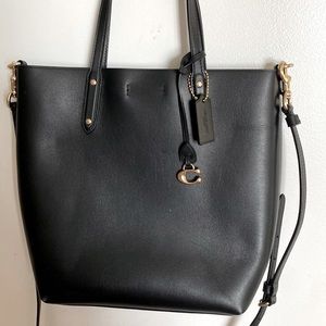 Coach bucket tote - black